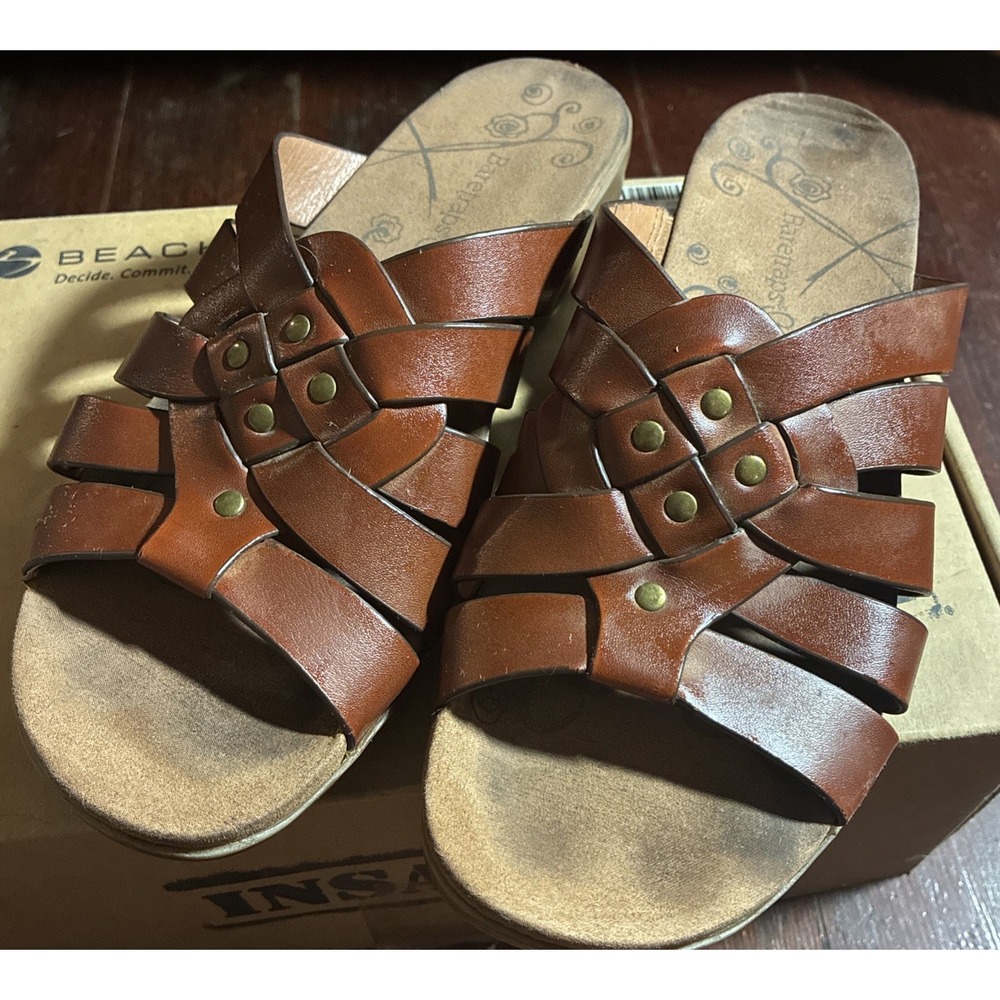 BARETRAPS Women's 6.5 Brown Soft Faux Leather Studs Detail Mules Sandals Shoes